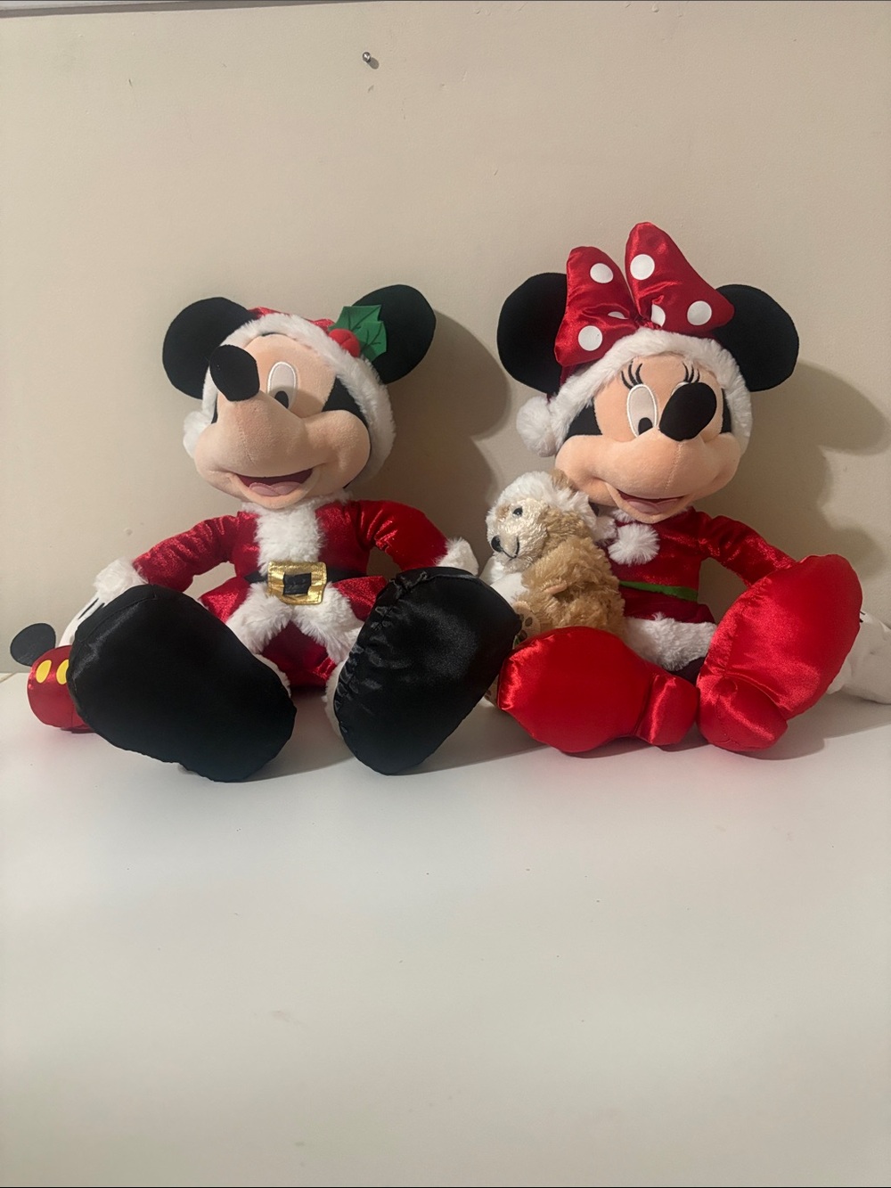 Red Minnie Mouse Holiday Costume Plush Set